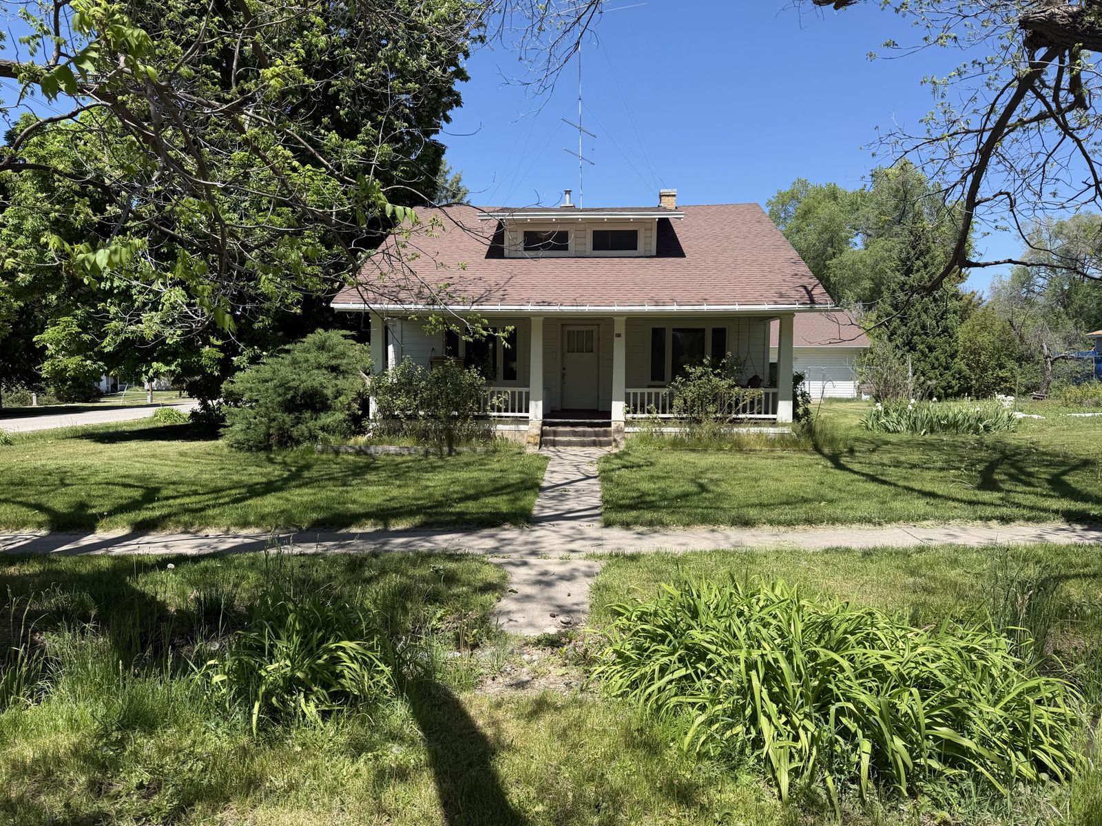 Estate sale/House for sale.Providence Ut
