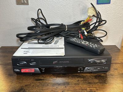 Mitsubishi Hi Fi VCR for VHS Complete With Remote Cables and Manual Tested
