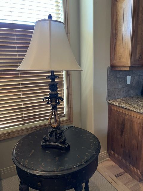 Ornate Traditional Table Lamp with Cream Shade - Excellent Condition Home Decor