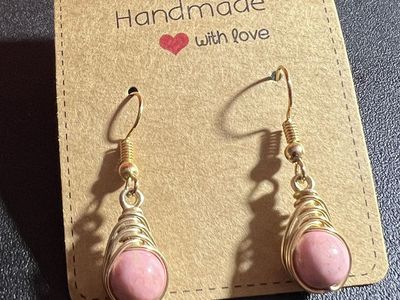 Handmade Pink Stone Wire-Wrapped Dangle Earrings - Gold Tone Fish Hook