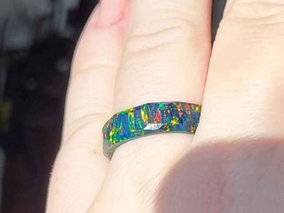 Gorgeous Dragons Fire Opal ring, size 9
