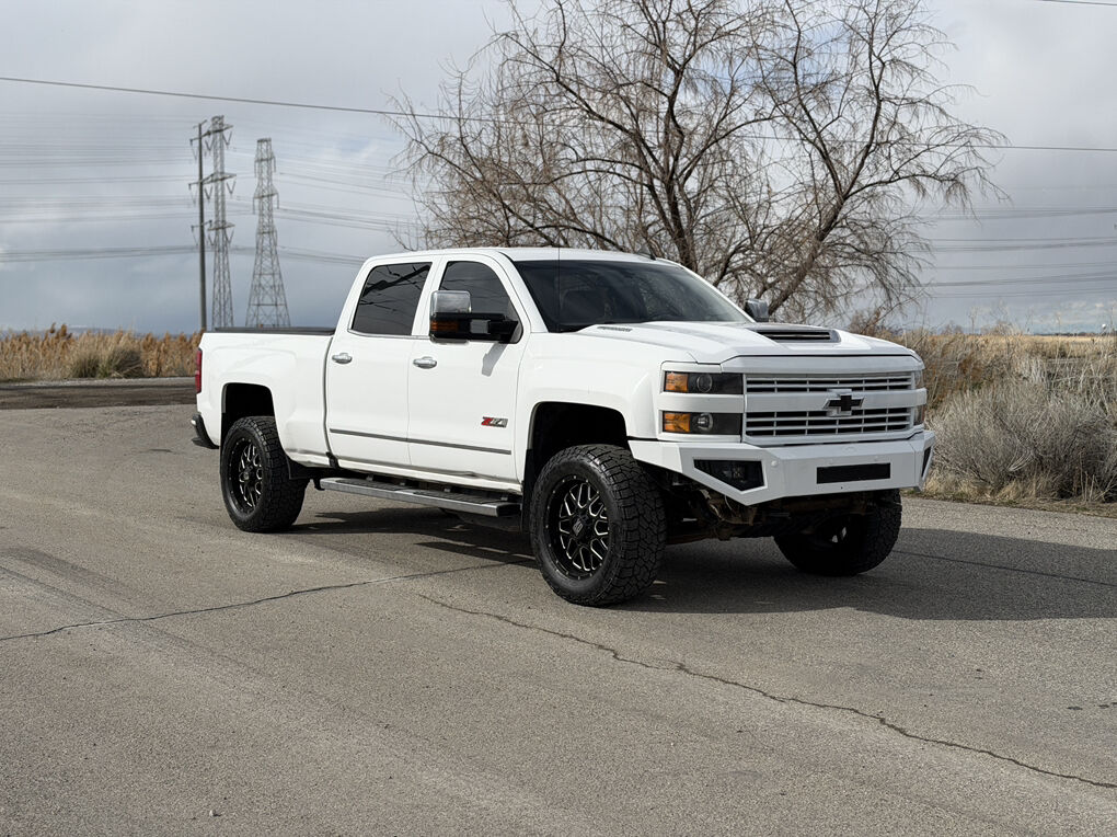 2018 Chevrolet Silverado 3500HD LTZ