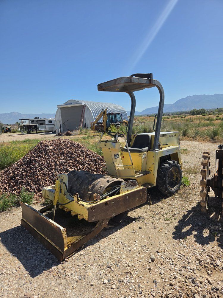 bomag drive compactor