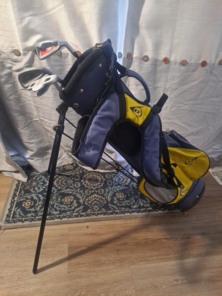 Youth Kids Golf Clubs with Junior Jr Dunlop Bag