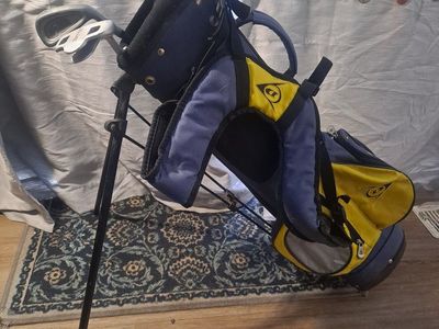 Youth Kids Golf Clubs with Junior Jr Dunlop Bag