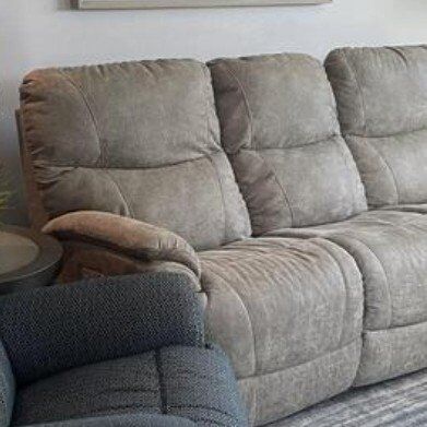 Like-New La-Z-Boy Trouper Power Reclining Sofa