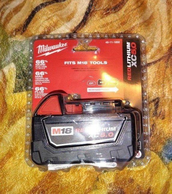 Milwaukee M18 REDLITHIUM XC5.0 Extended Capacity Battery Pack - New in Package