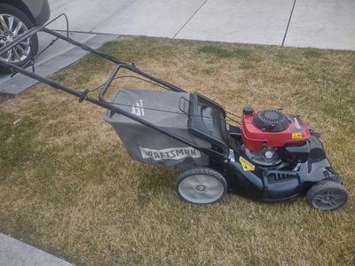 Lawn mower "Craftsman" Honda motor self propelled