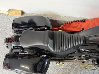 Saddlemen Step Up Touring Harley Davidson