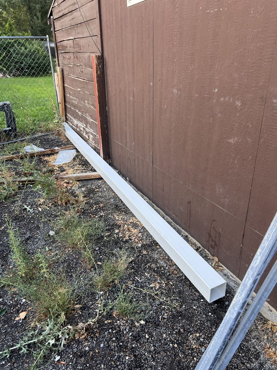 16’    5”x 5” vinyl post 