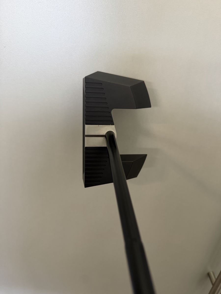 Main image 4