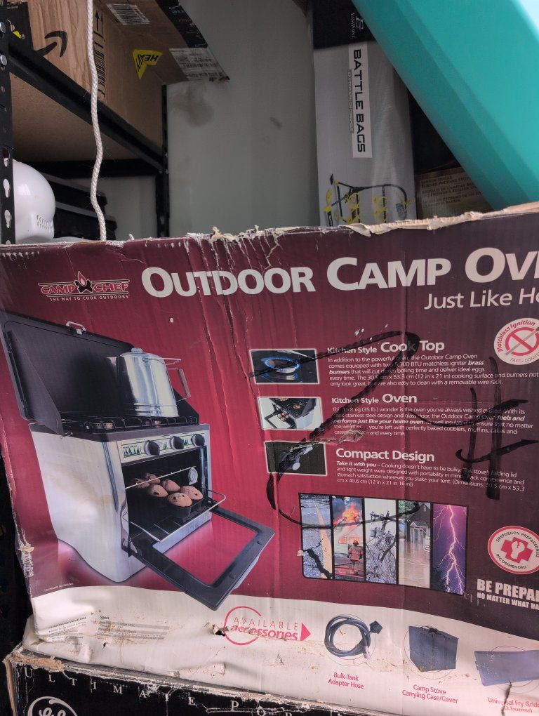 Camp Chef Outdoor Camp Oven 300 BTU Cooktop & Oven - Portable, Compact Design