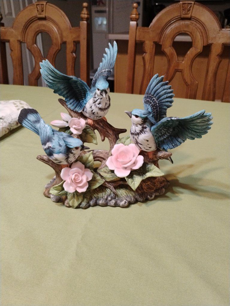 Westminster Collection. Ceramic Blue Jays