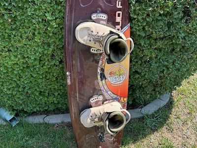 Wakeboard with Boots/Bindings
