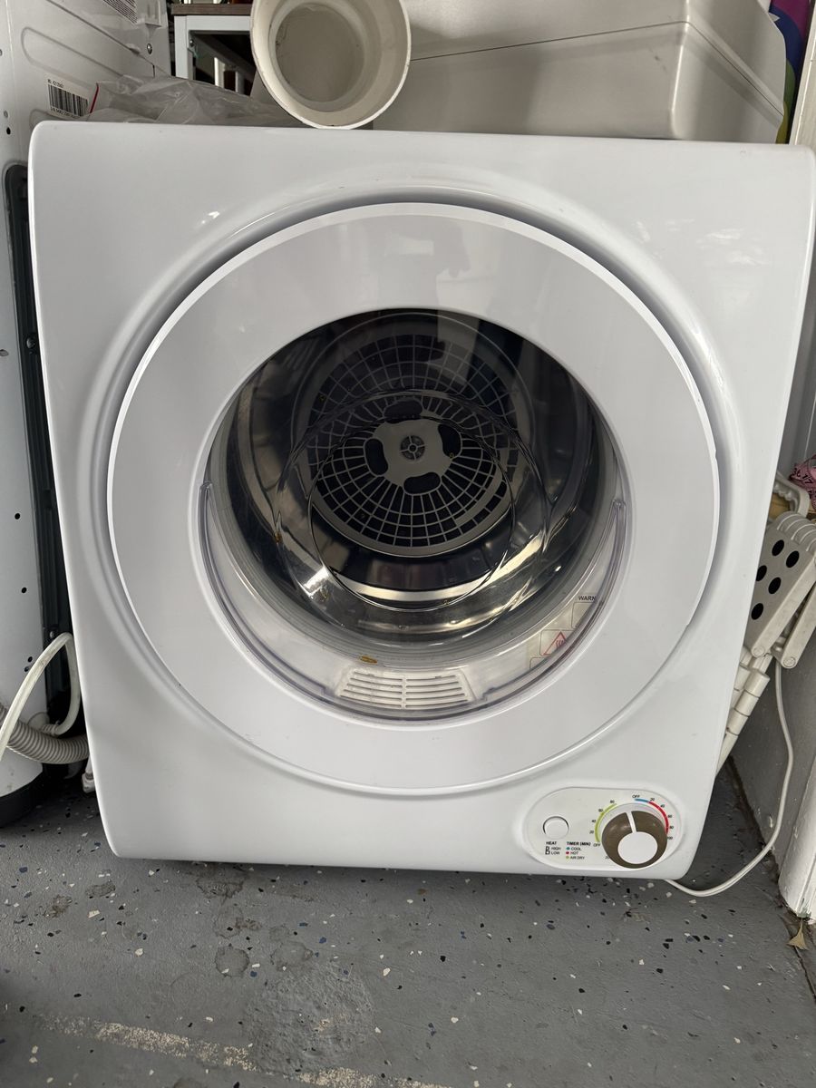 Compact Laundry Washer & Dryer from Black&Decker