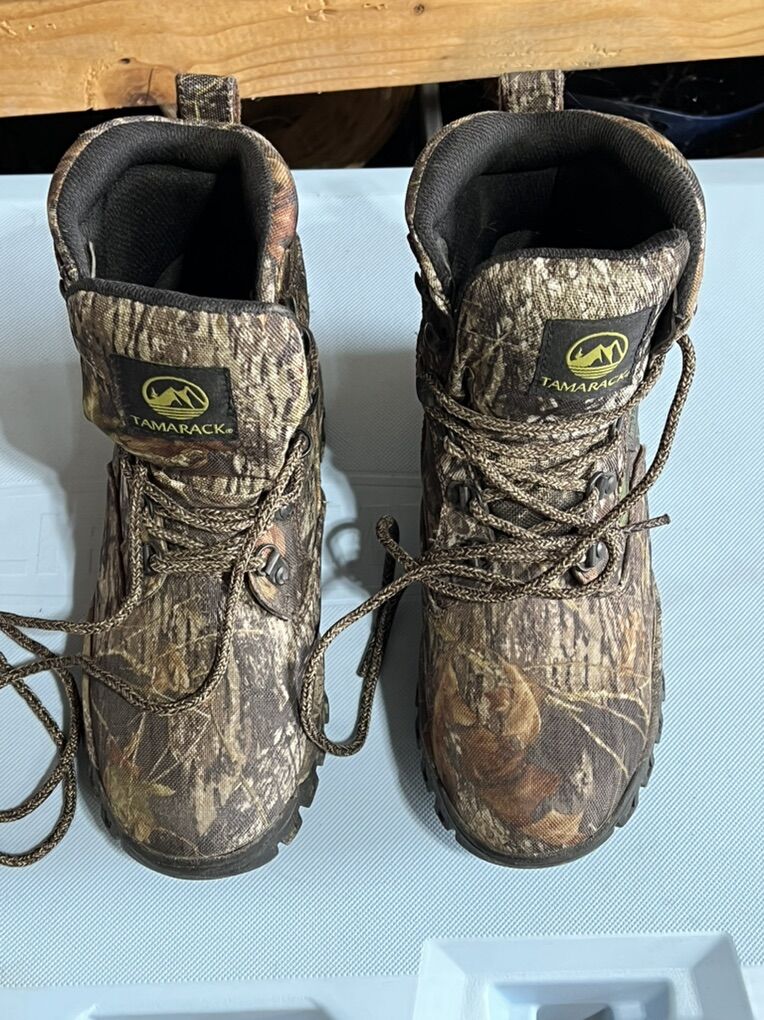 Kids Size 5 Waterproof Insulated Hiking Boots