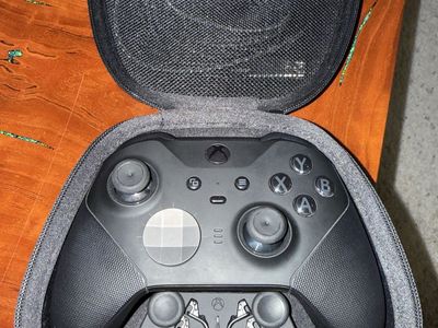Xbox Elite Wireless Controller Series 2 with Carrying Case and Accessories