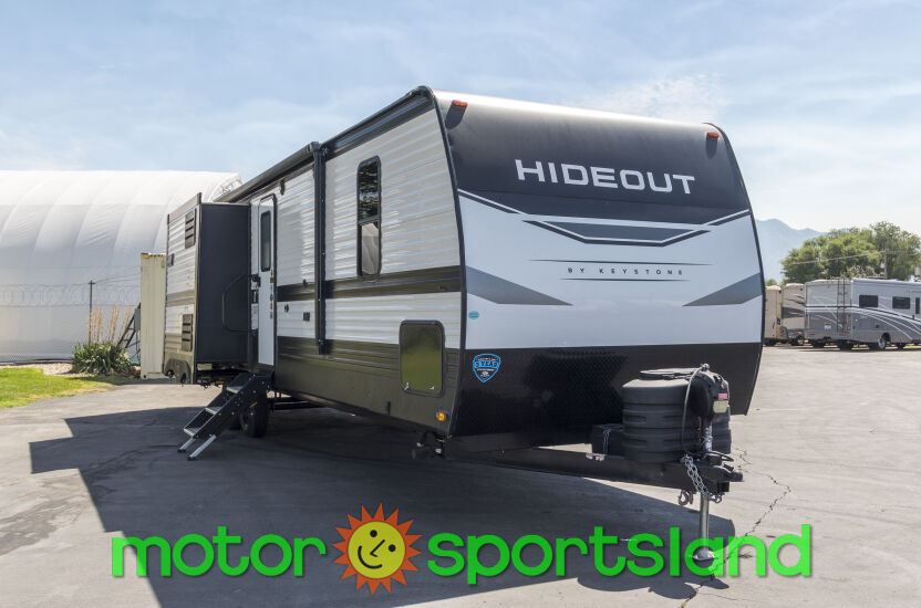 2022 Keystone Hideout 30BHKSWE Kitchen Island U-Shaped Dinette