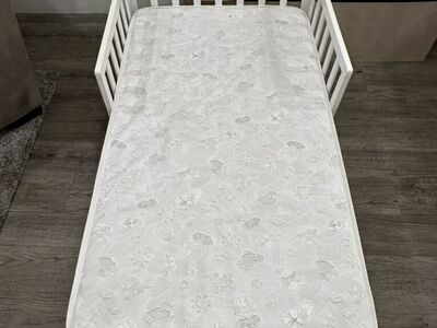 Toddler Bed & Brand New Mattress