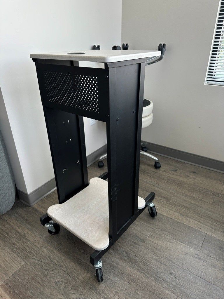 Standup Rolling Computer Station