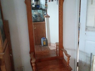 Coat hanger chair