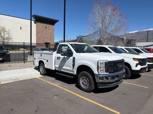 2026 Ford F-350 Super Duty XL