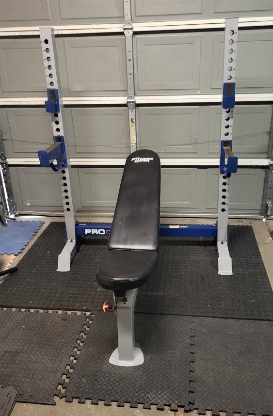 Weight bench