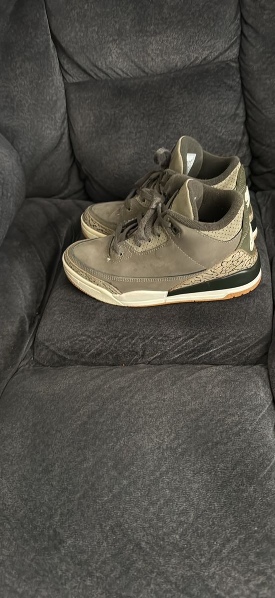 Nike Air Jordan 3 Retro Olive Green Suede Sneakers - Kids Size 3Y
