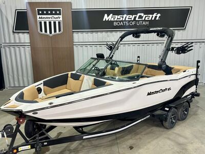 Powerful 2025 MasterCraft NXT23 – Wake & Surf Boat – Lake Powell Rental