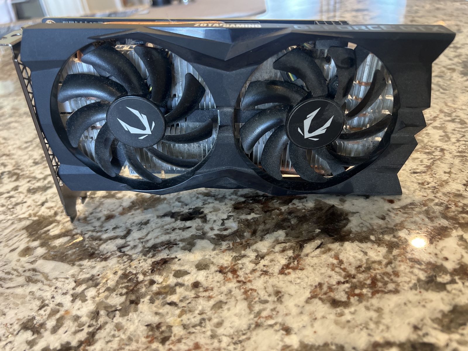 ZOTAC GAMING GeForce RTX 1660 Twin Fan 6GB 192BIT GDDR5 Graphics Card