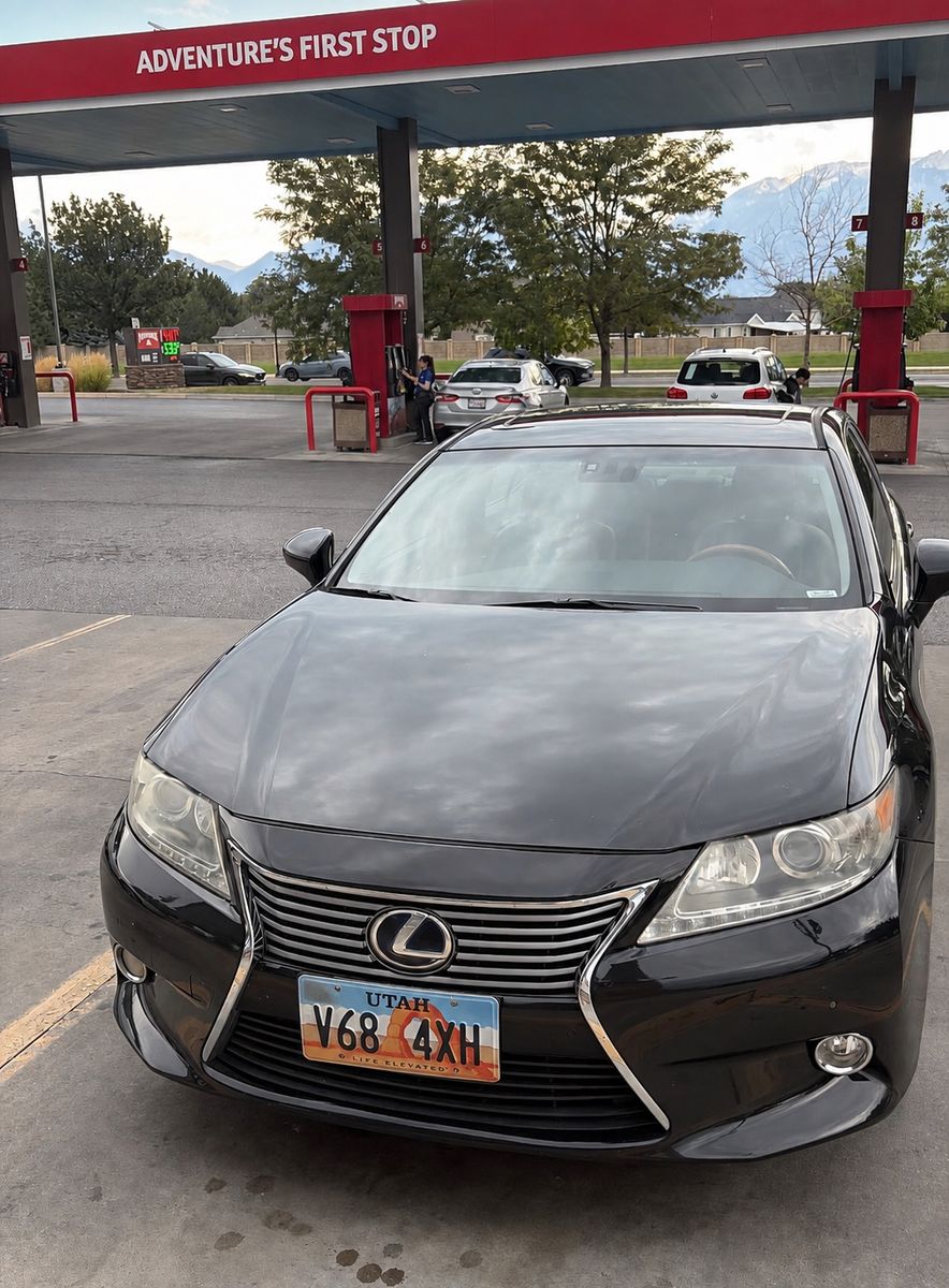 2013 Lexus ES 300h