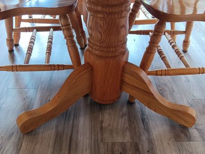 Kitchen table