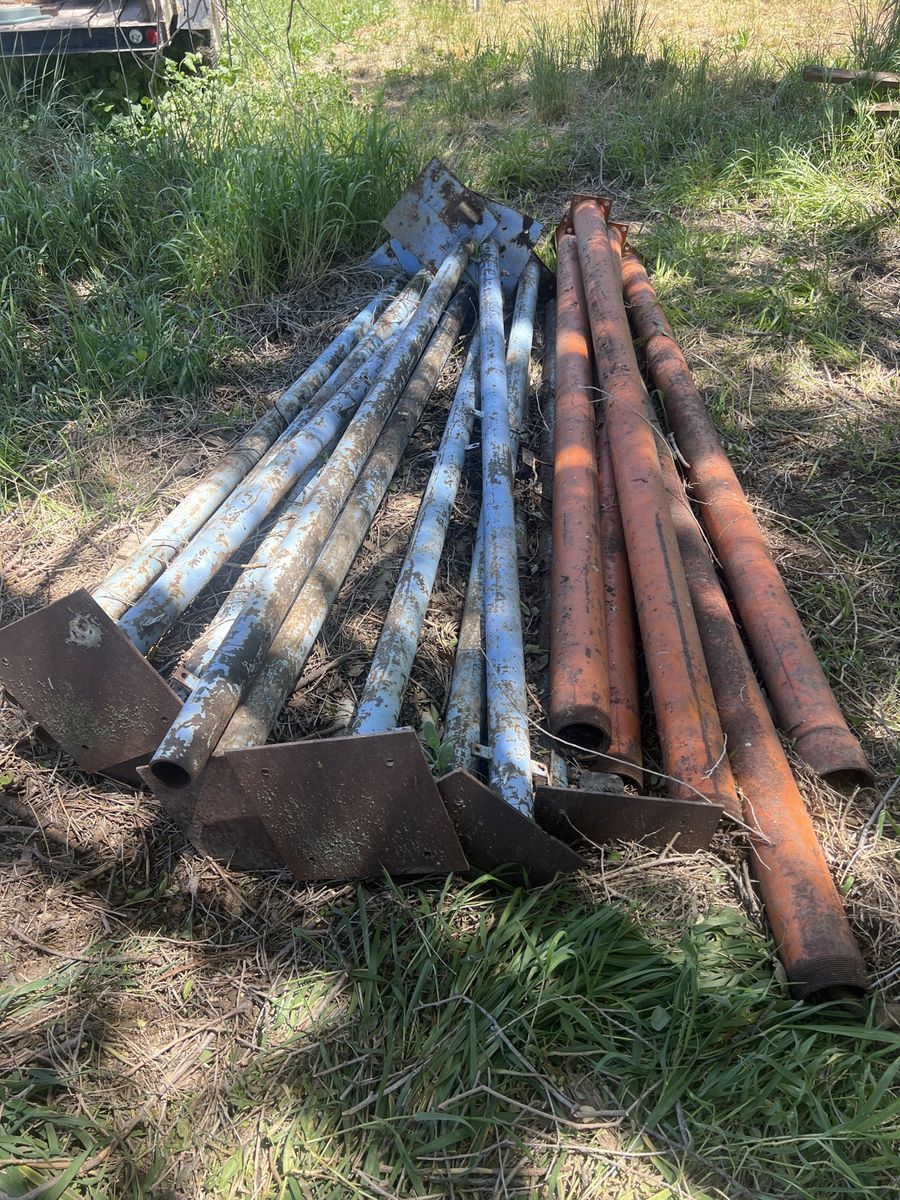 9’ Heavy Duty Steel Posts