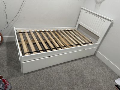 Twin sized kids bed with Trundle and new mattress