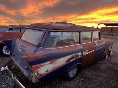 1957 Chevy wagon