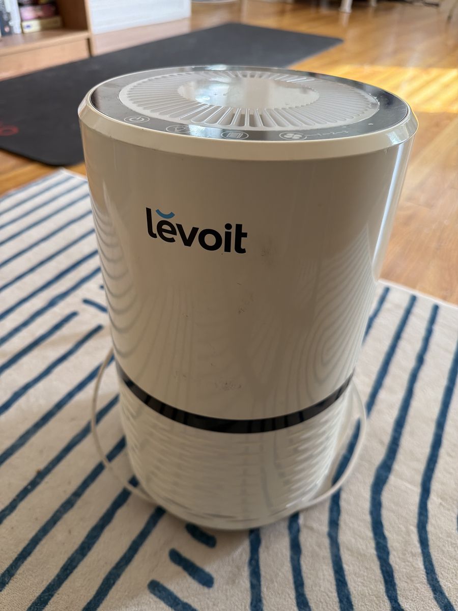 Levoit Compact HEPA Air Purifier - Great Condition
