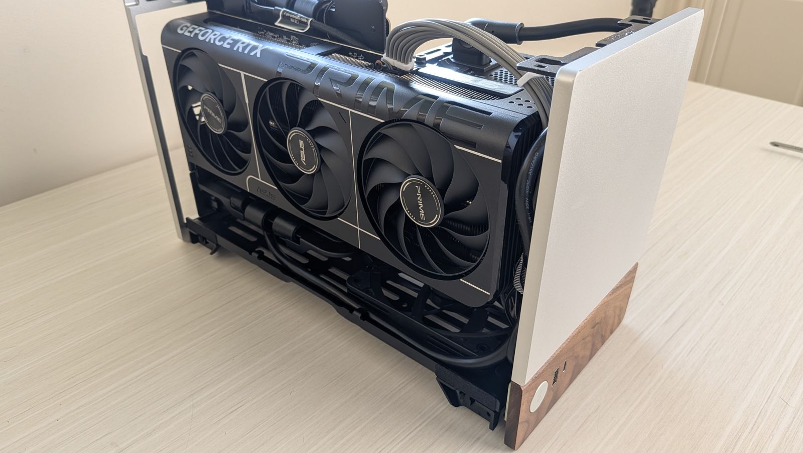 Fractal Terra RTX 5080 SFF BEAST! Ryzen 9, 64gb RAM, 16tb SSD + MORE!