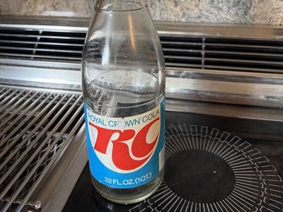 Vintage 1974 RC Royal Crown Cola 32 Oz Returnable Glass Bottle – AHK Kerr