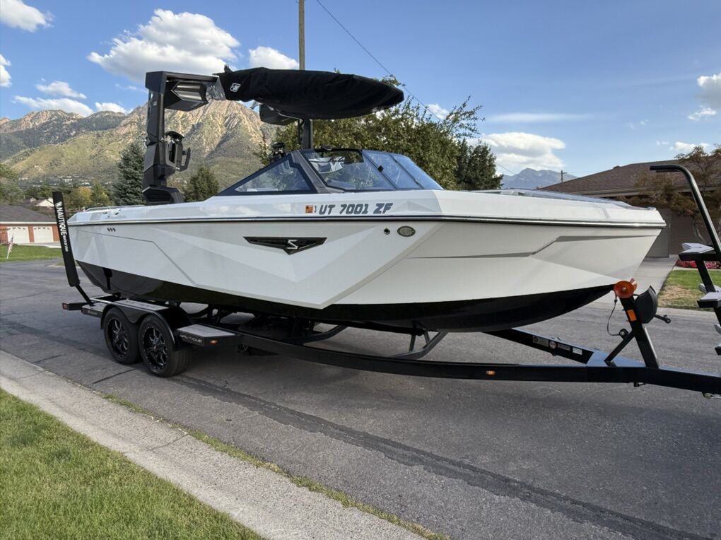 2023 Nautique Super Air Nautique S23