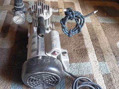 Tankless air compressor