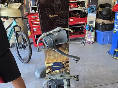 Morrow Peak 159 Snowboard with Bindings - Used All-Mountain Board