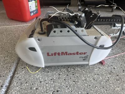 Lift master security plus 2.0 garage door opener