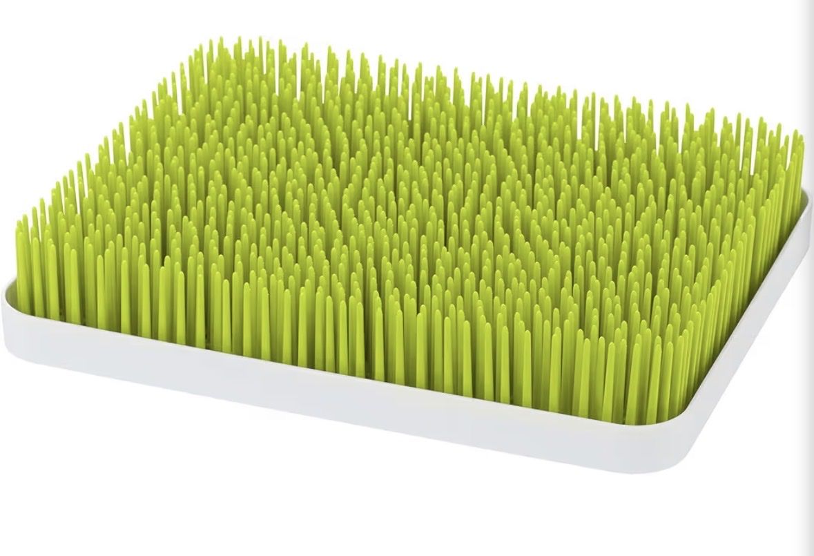 New-Boon Grass Countertop Drying Rack for Baby Bottles & Accessories - Green/White 13.5"x11"