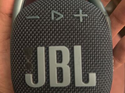 JBL Wireless speaker Bluetooth Sell Or Trade