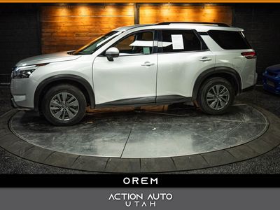 2023 NISSAN PATHFINDER SV