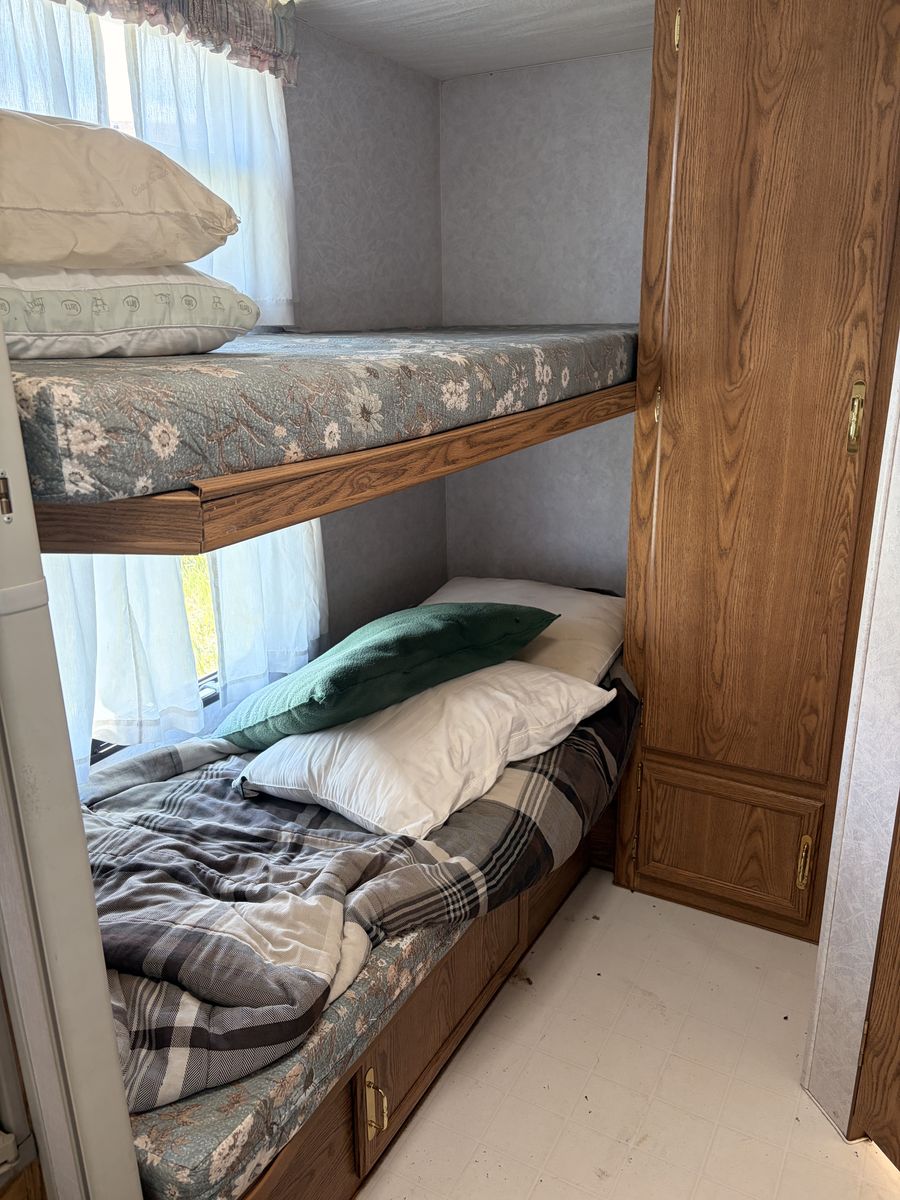 Main image 11