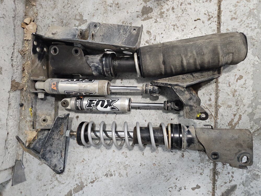 Agile Off Road Sprinter Coilover and Front shock