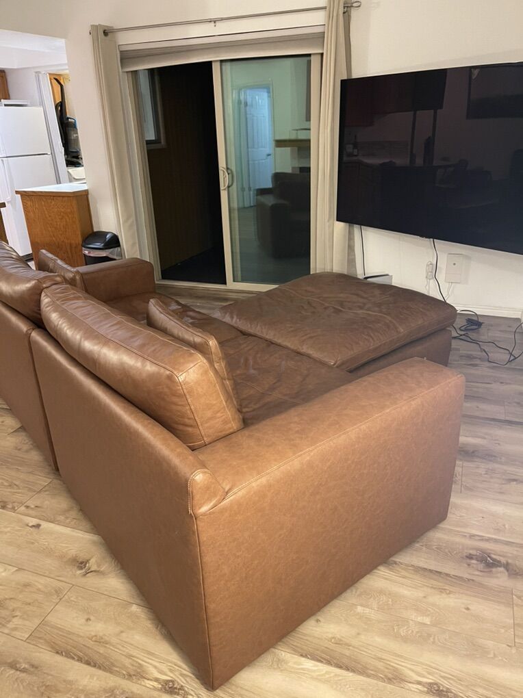 Luxary Emilia Caramel leather Sectional