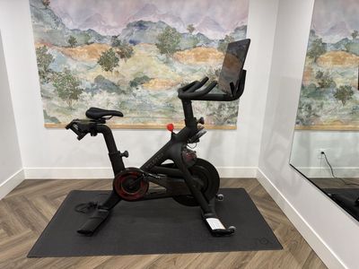 Peloton bike+