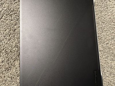 Asus Rog Zephyrus 15.6"